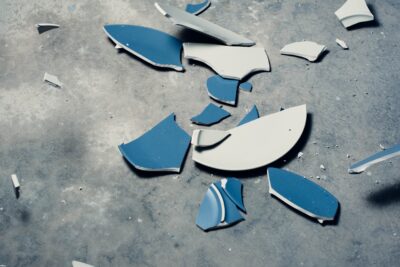 Smashed plate