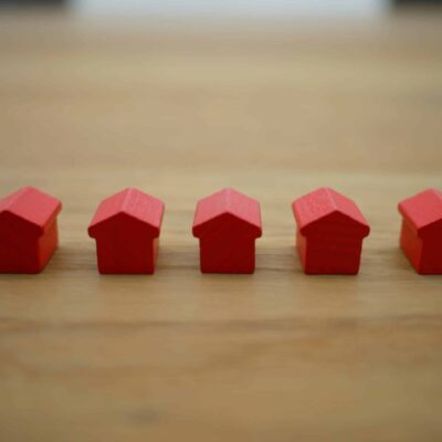 Red house blocks